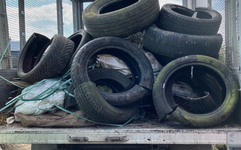 Waste removed by the Community Payback team.jpg